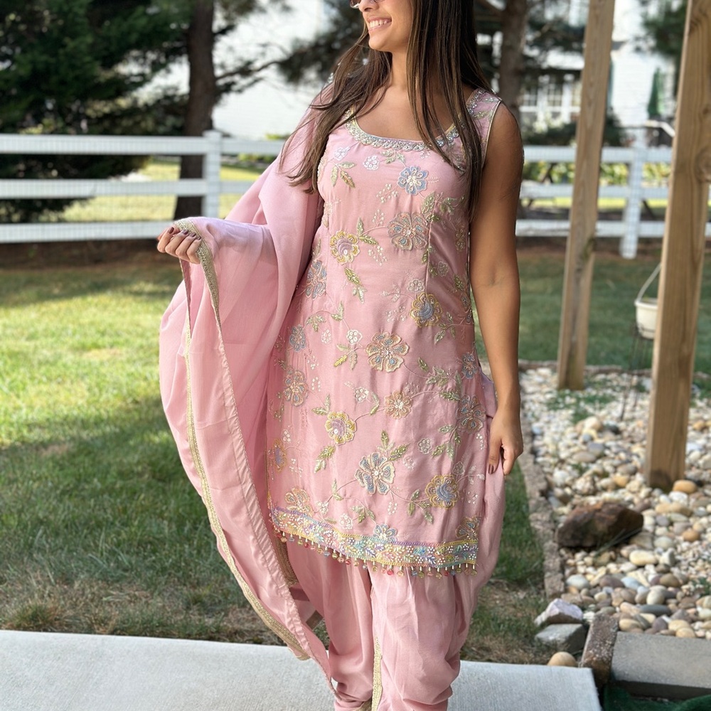❌SOLD❌Punjabi suit with dhoti bottom